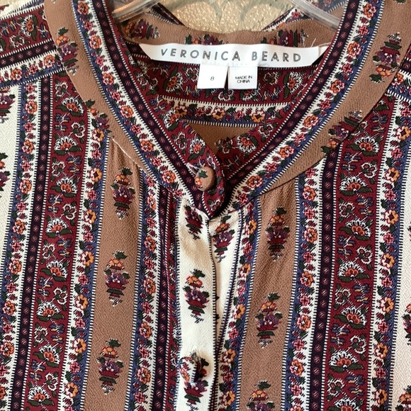 Host Pick πππVeronica Beard size 8 brown cream dark red floral top buttons - Picture 6 of 8